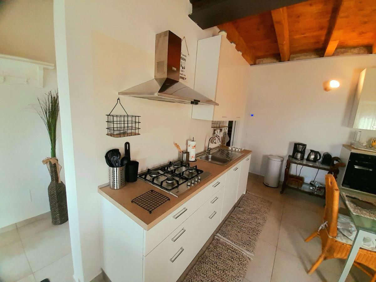 Les Amis Apartment เปสเคียรา เดล การ์ดา ภายนอก รูปภาพ