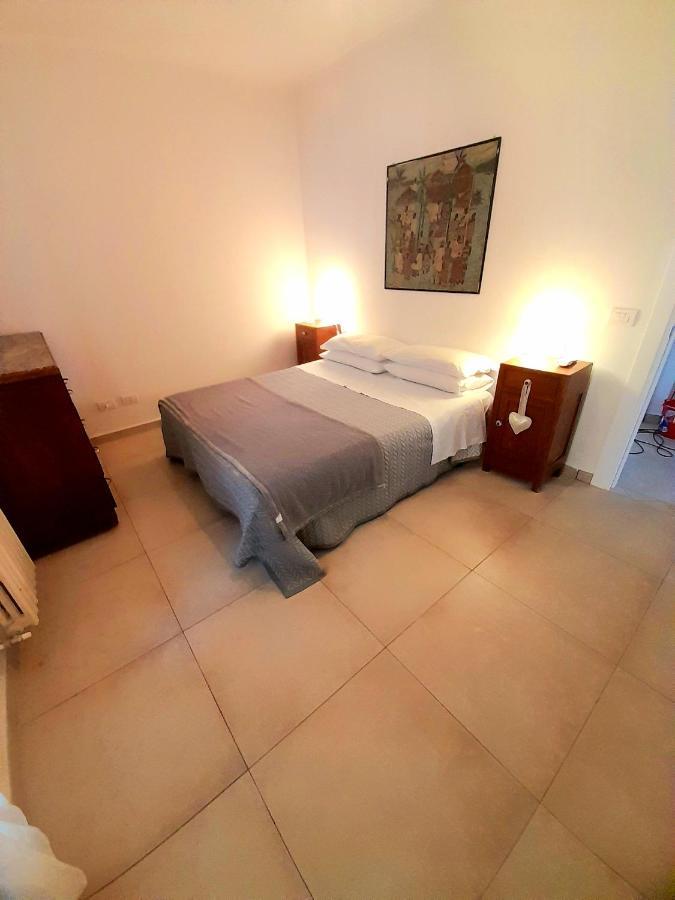 Les Amis Apartment เปสเคียรา เดล การ์ดา ภายนอก รูปภาพ