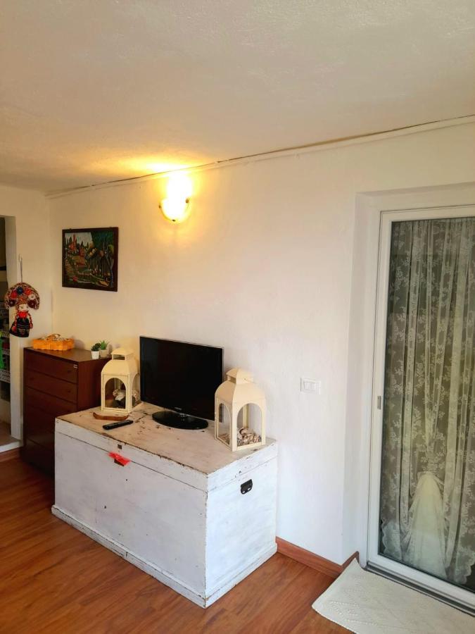 Les Amis Apartment เปสเคียรา เดล การ์ดา ภายนอก รูปภาพ